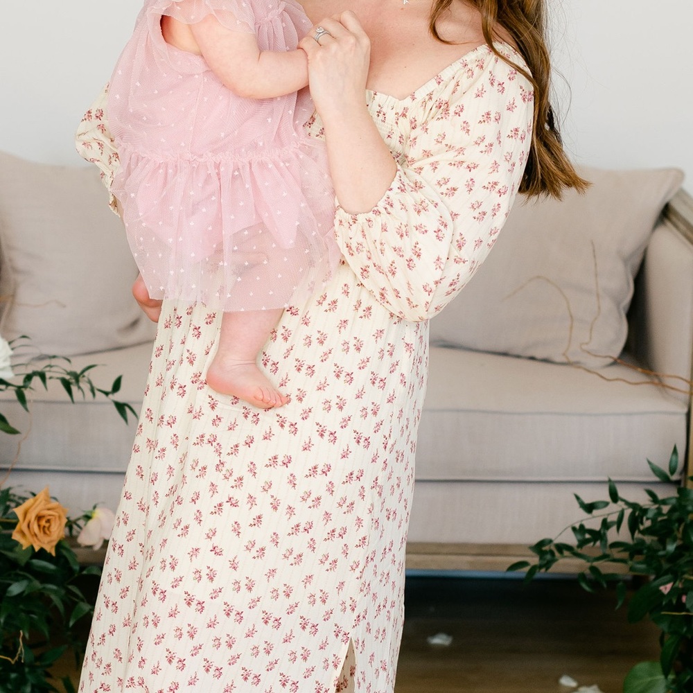 WAYF SMOCKED MIDI DRESS